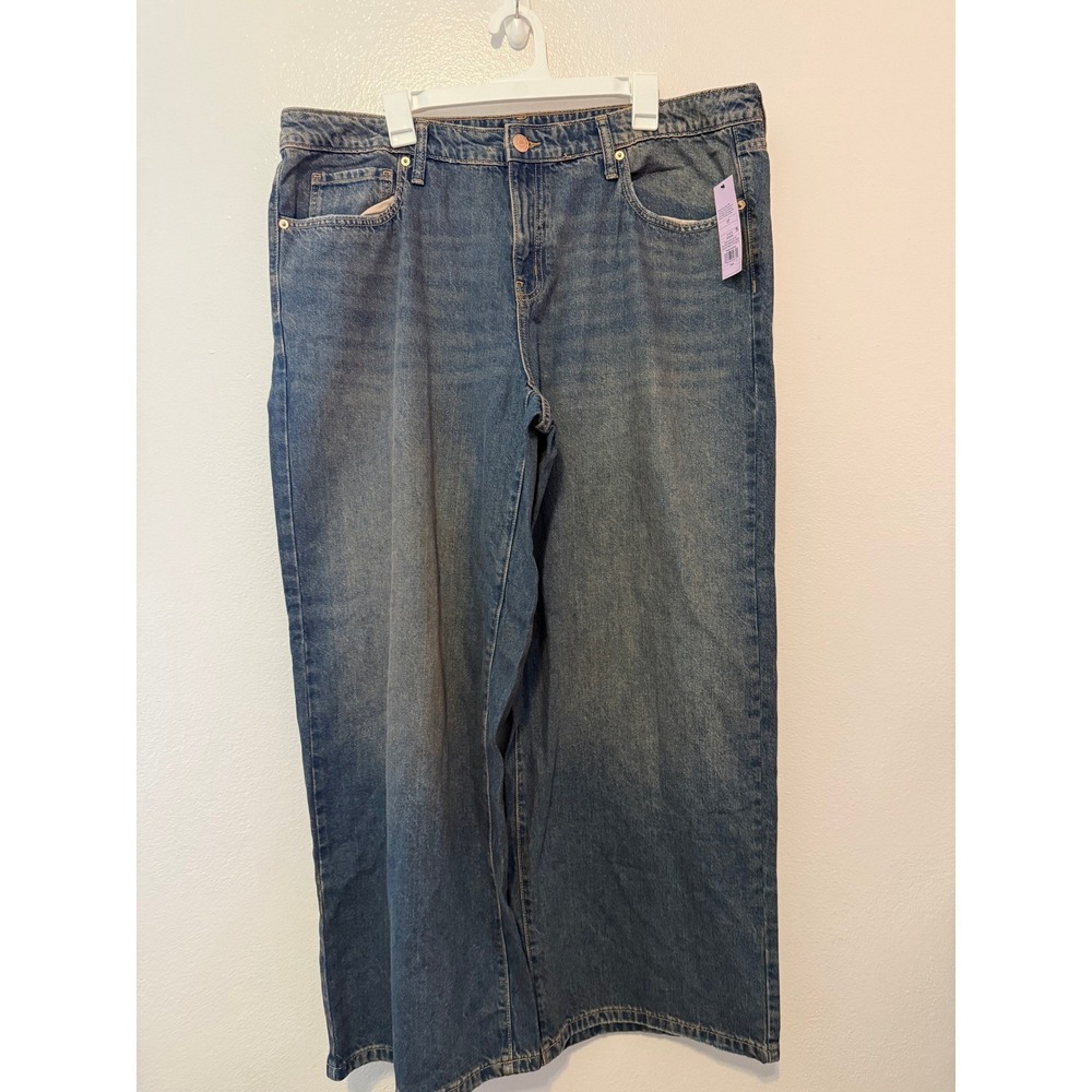 Wild Fable Womens Low-Rise Baggy Jeans Medium Wash Rigid Denim Size 17 31 Inseam